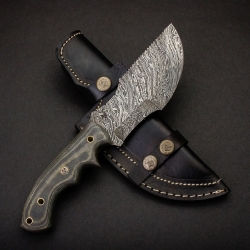 Hunting knife